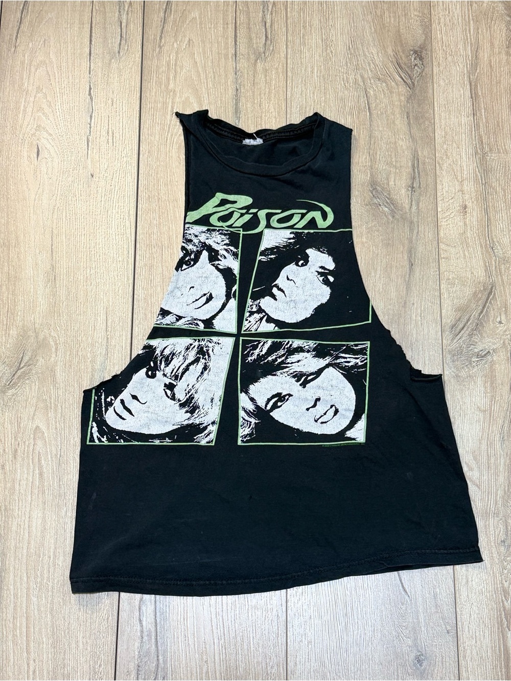 Poison Graphic Band Tee Muscle Tank Vintage Wash Black Size Small - Picture 2 of 15